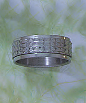 SS Etched "Spinning" Band Ring - XR588