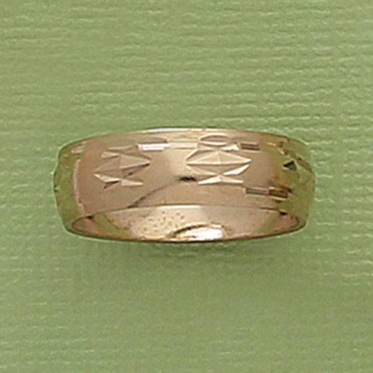Diamond Cut 7mm Band Ring